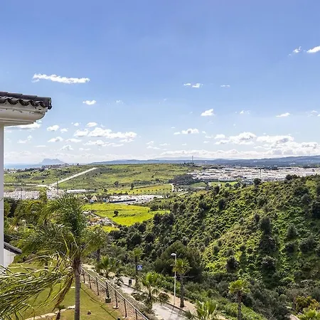 Chic Penthouse With Scenic Views At Hills! * Estepona